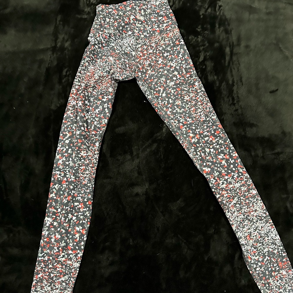 Size 4, Discontinued Lululemon Pants